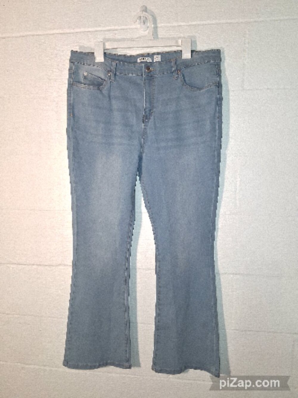Serra Women's Size 16 Plus Size Stretch Jeans Light Blue Denim Flare Aldi Brand